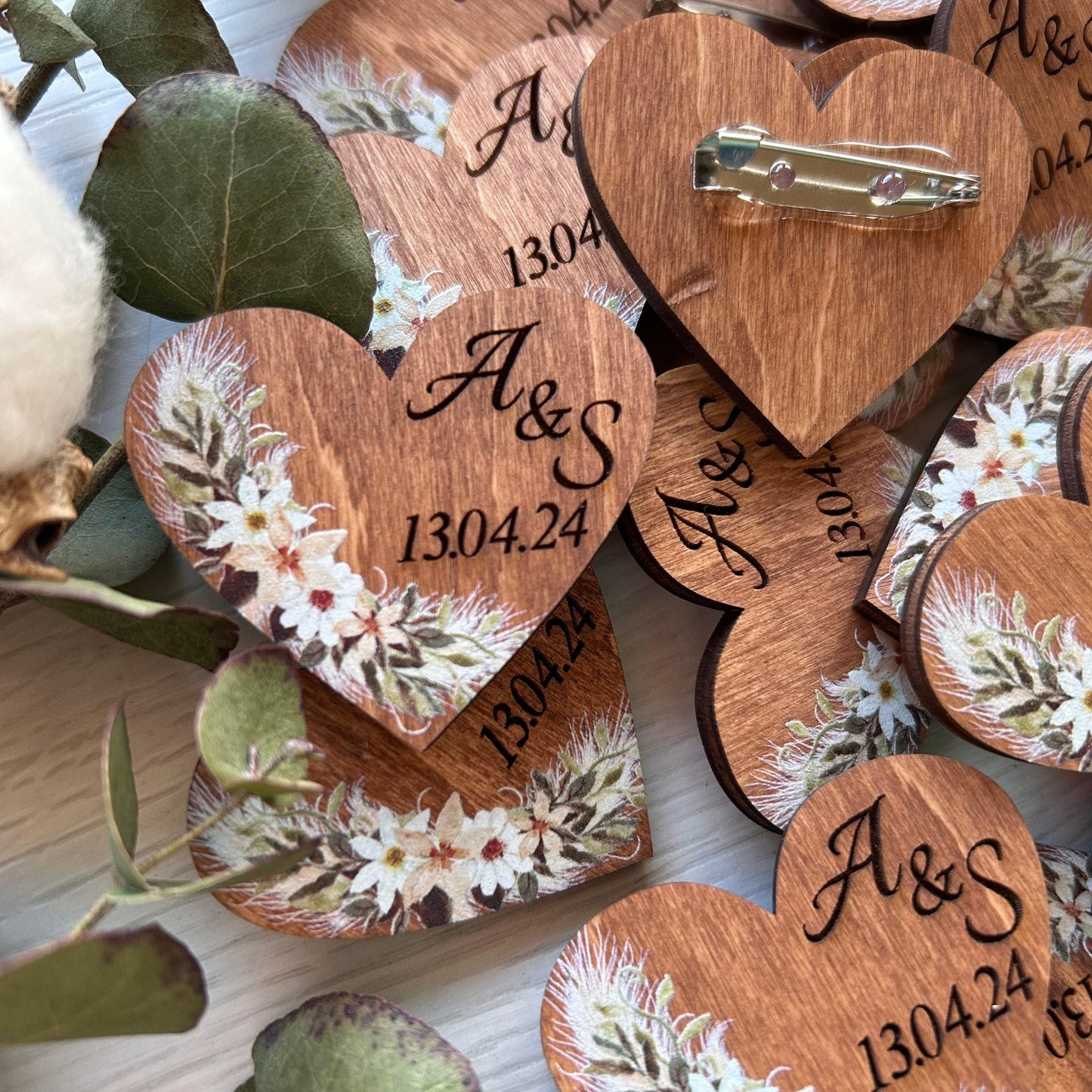Wooden wedding boutonniere, personalized heart lapel pin, boho wedding boutonniere, wedding gift for guest, wedding initial favours