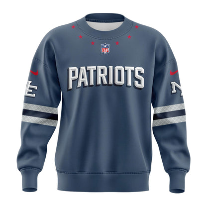 Limited edition New England Patriots Sweatshirt 𝙍𝙞𝙫𝙖𝙡𝙧𝙞𝙚𝙨. For fans in 2026!
