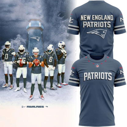 Limited edition New England Patriots T-shirt 𝙍𝙞𝙫𝙖𝙡𝙧𝙞𝙚𝙨. For fans in 2026!